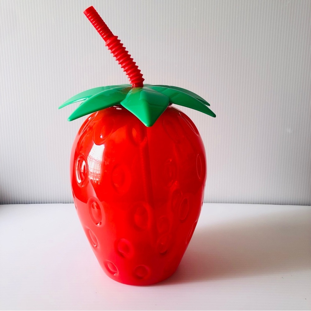 Strawberry Shaped Tumbler with Straw - Red and Green